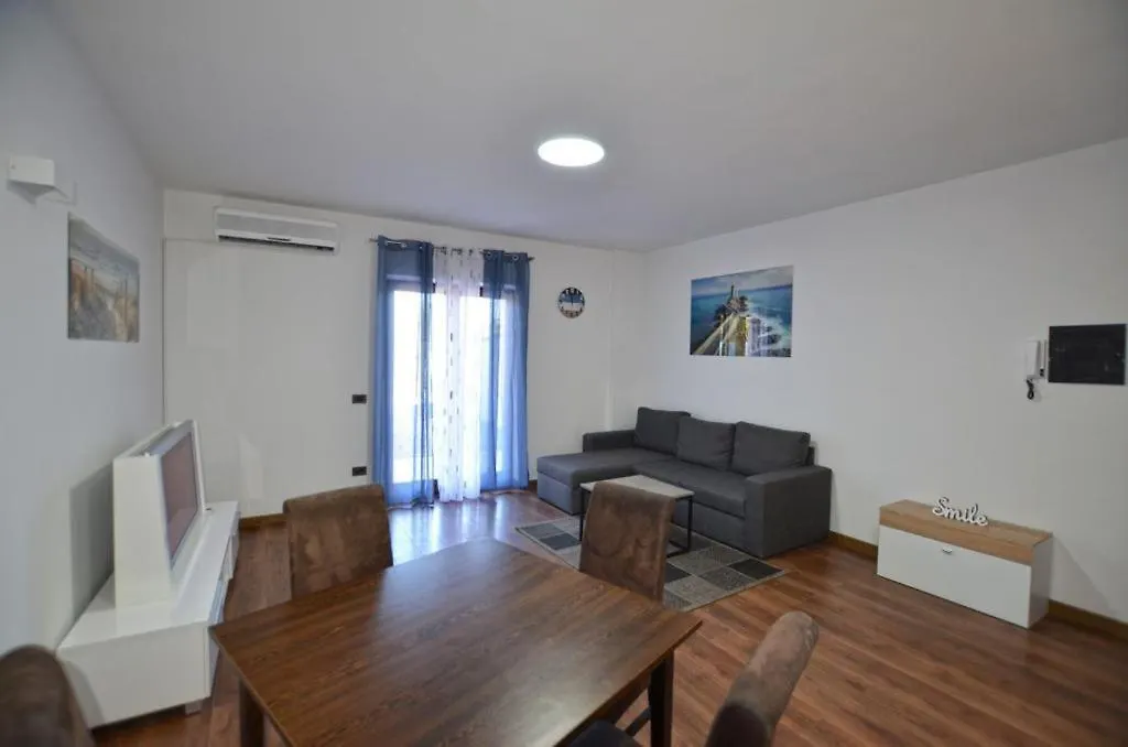 Apartment La Luna With Parking Ρόβινι Κροατία